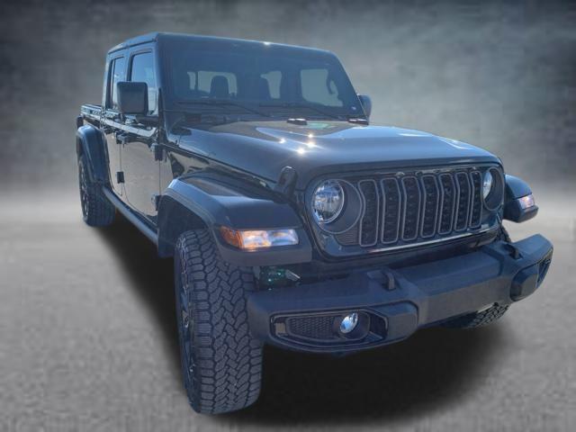 new 2025 Jeep Gladiator car, priced at $42,181