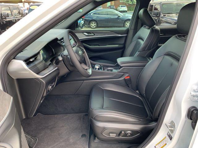 new 2025 Jeep Grand Cherokee L car, priced at $46,746