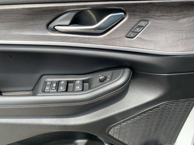 new 2025 Jeep Grand Cherokee L car, priced at $46,746