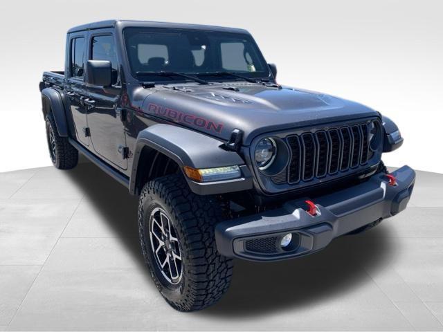 new 2025 Jeep Gladiator car, priced at $55,555