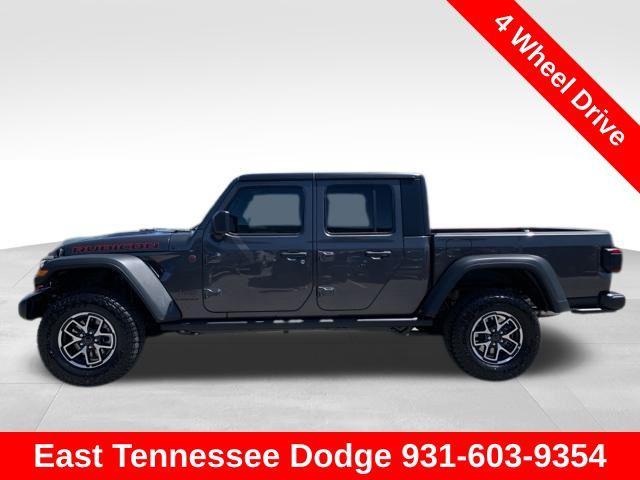 new 2025 Jeep Gladiator car, priced at $55,555