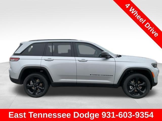 new 2025 Jeep Grand Cherokee car, priced at $48,175