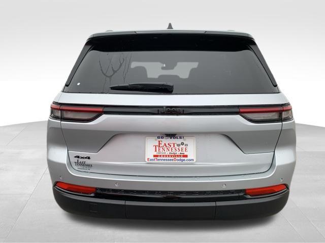 new 2025 Jeep Grand Cherokee car, priced at $48,175