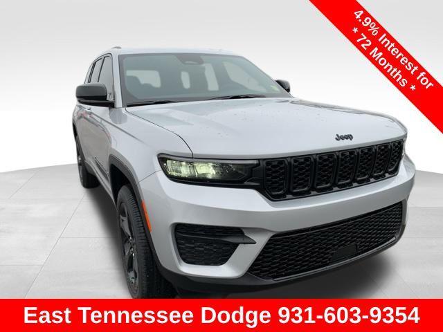 new 2025 Jeep Grand Cherokee car, priced at $42,608
