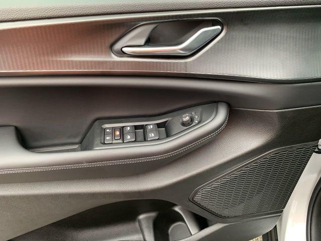 new 2025 Jeep Grand Cherokee car, priced at $41,108