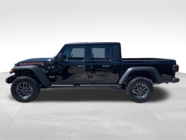 new 2025 Jeep Gladiator car, priced at $58,575