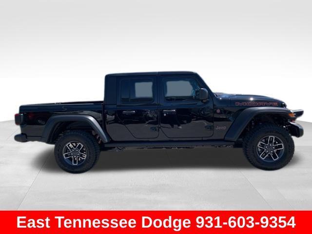 new 2025 Jeep Gladiator car, priced at $58,575