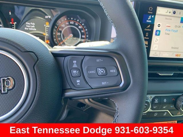new 2025 Jeep Gladiator car, priced at $58,575