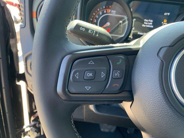 new 2025 Jeep Gladiator car, priced at $58,575