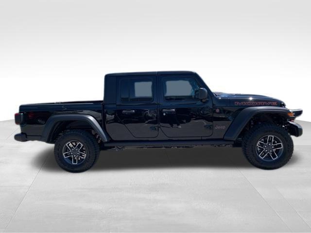 new 2025 Jeep Gladiator car, priced at $58,575