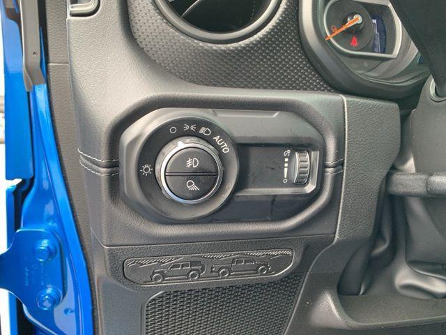 new 2025 Jeep Gladiator car, priced at $56,880