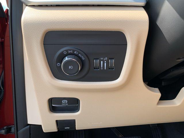new 2025 Jeep Grand Cherokee L car, priced at $47,072