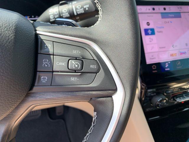 new 2025 Jeep Grand Cherokee L car, priced at $47,072