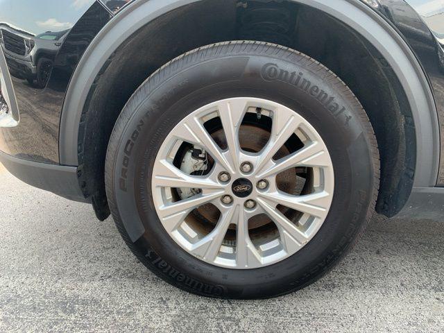 used 2024 Ford Escape car, priced at $23,998