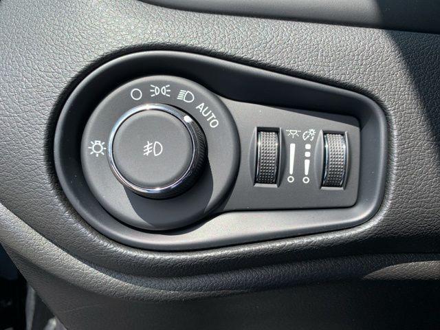 used 2023 Jeep Renegade car, priced at $23,050