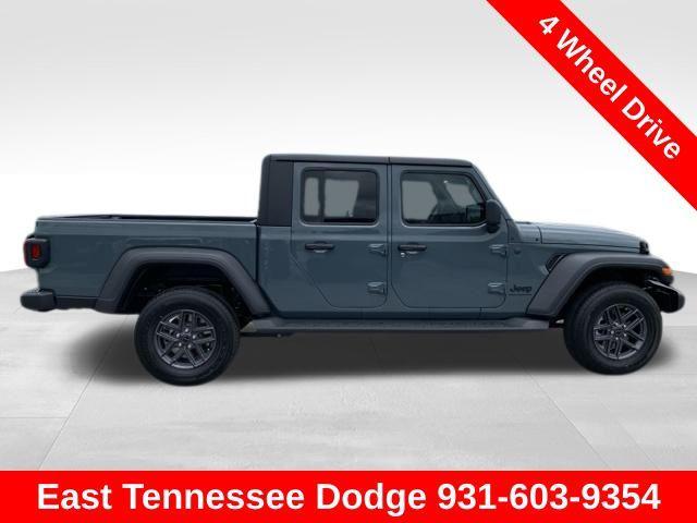 new 2025 Jeep Gladiator car, priced at $46,610