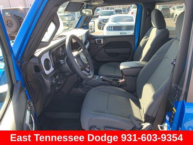 new 2025 Jeep Wrangler car, priced at $40,150