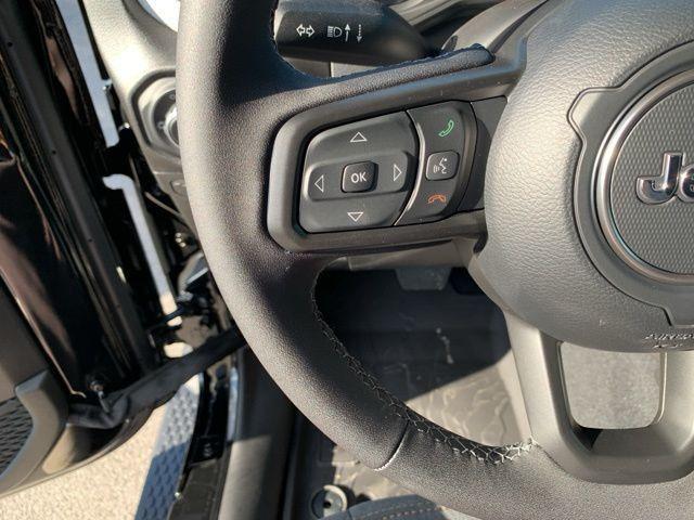 new 2026 Jeep Wrangler car, priced at $48,695