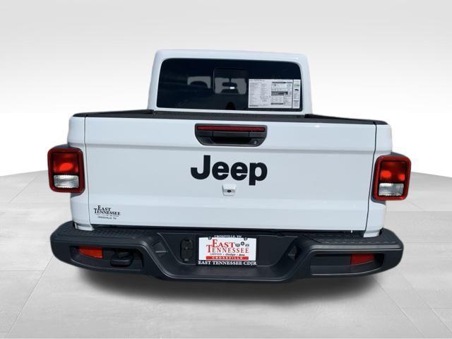 new 2025 Jeep Gladiator car, priced at $41,662