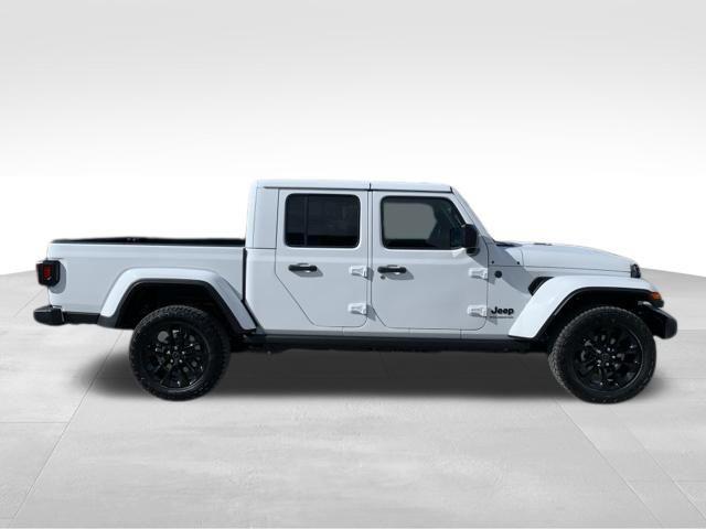 new 2025 Jeep Gladiator car, priced at $41,662