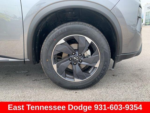 used 2024 Nissan Rogue car, priced at $25,812