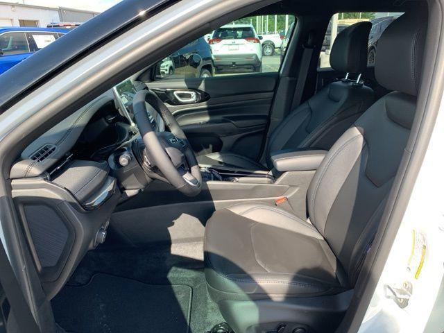 new 2025 Jeep Compass car, priced at $37,235