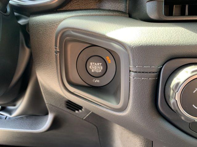new 2025 Jeep Gladiator car, priced at $51,230