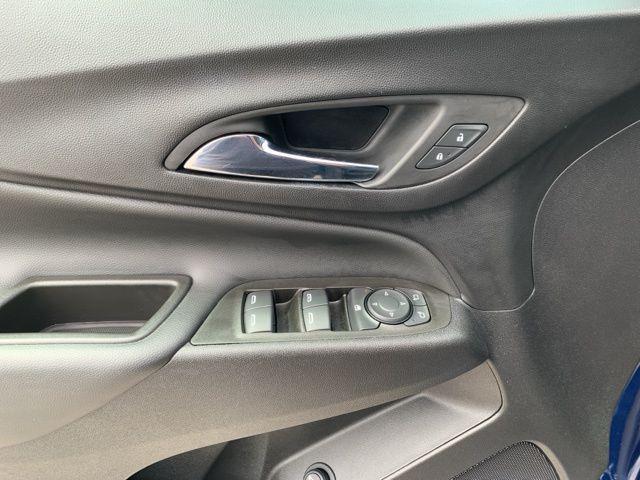 used 2022 Chevrolet Equinox car, priced at $21,397