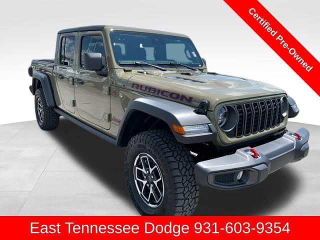 used 2025 Jeep Gladiator car, priced at $51,423