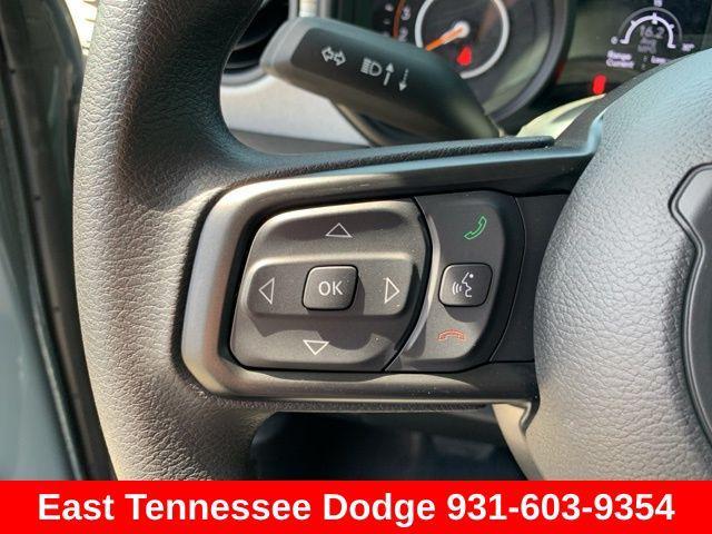 new 2025 Jeep Gladiator car, priced at $46,035