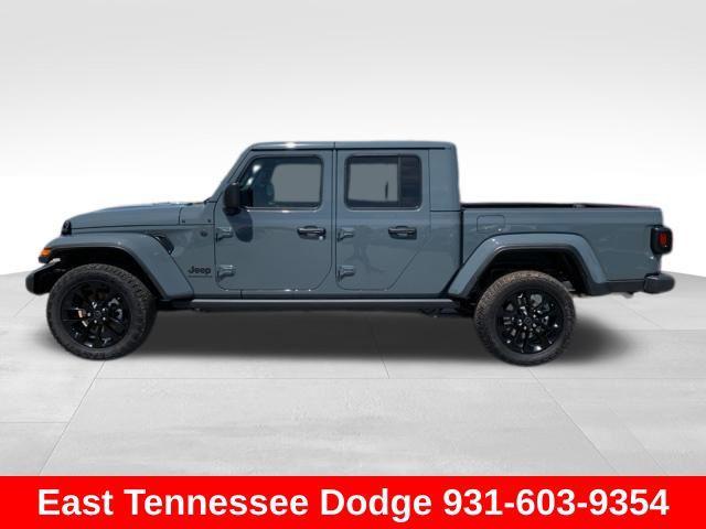new 2025 Jeep Gladiator car, priced at $46,035
