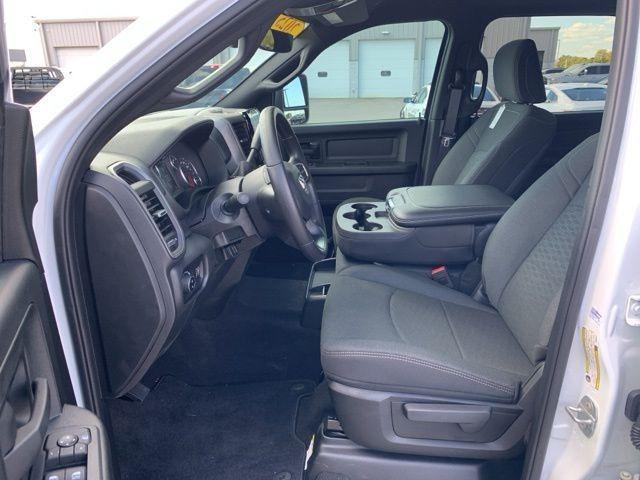 new 2025 Ram 2500 car, priced at $70,946