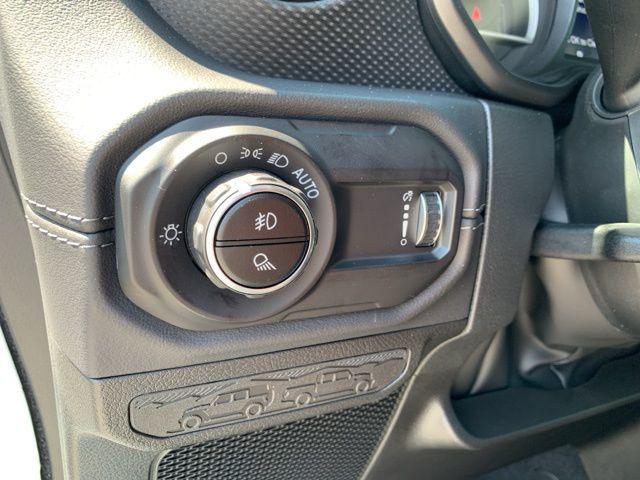new 2025 Jeep Gladiator car, priced at $47,981