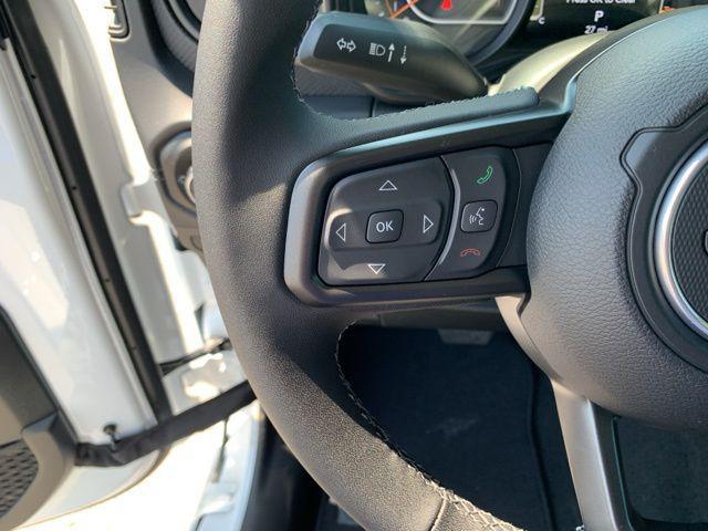 new 2025 Jeep Gladiator car, priced at $47,981