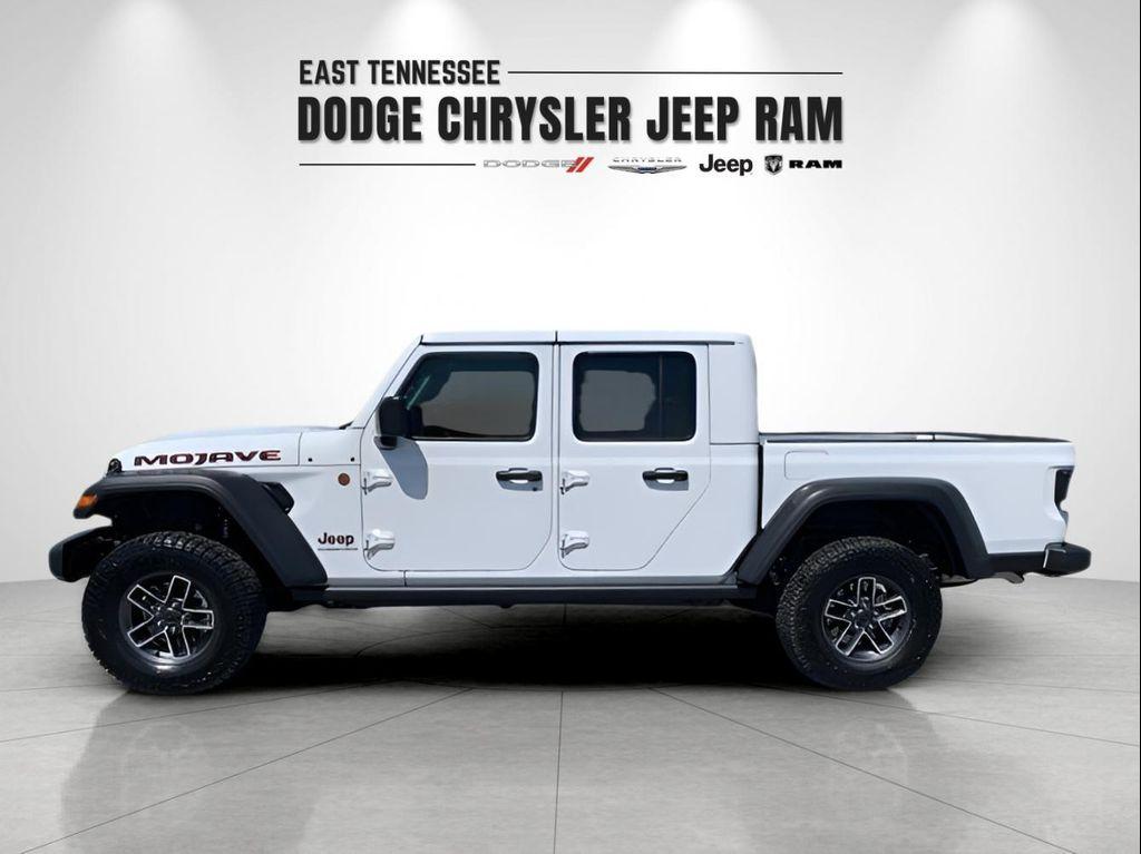 new 2025 Jeep Gladiator car, priced at $47,502