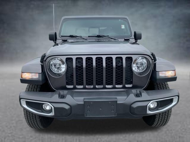 used 2021 Jeep Gladiator car, priced at $32,487