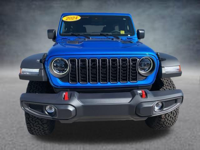 new 2024 Jeep Wrangler car, priced at $58,382