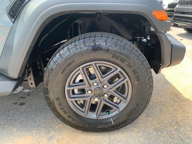 new 2025 Jeep Wrangler car, priced at $49,545