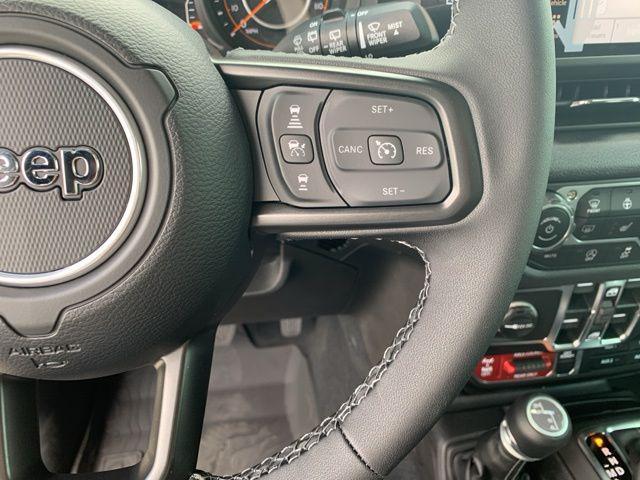 new 2025 Jeep Wrangler car, priced at $50,537