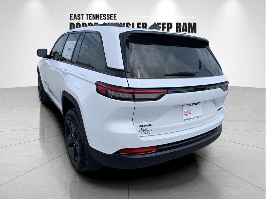 new 2025 Jeep Grand Cherokee car, priced at $46,036