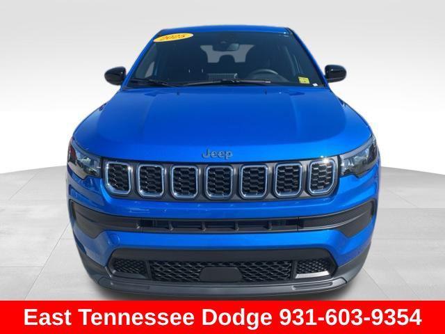 new 2025 Jeep Compass car, priced at $28,090