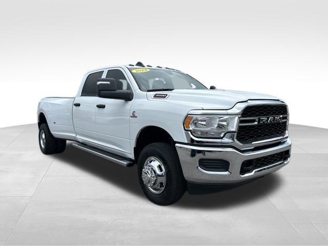 new 2024 Ram 3500 car, priced at $64,409