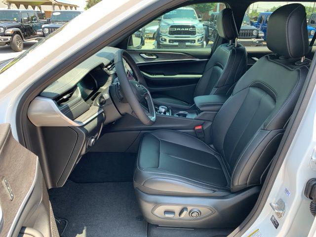 new 2025 Jeep Grand Cherokee L car, priced at $46,477