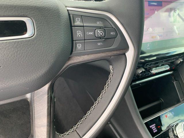 new 2025 Jeep Grand Cherokee L car, priced at $46,647
