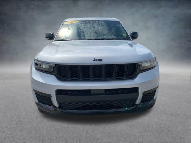 new 2024 Jeep Grand Cherokee L car, priced at $48,817