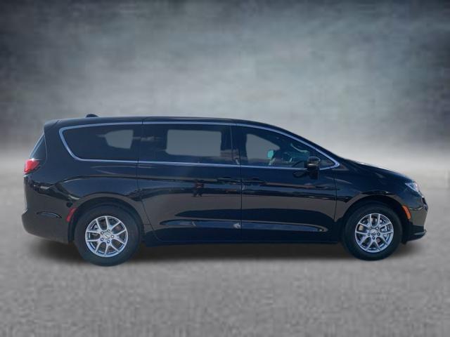 new 2025 Chrysler Pacifica car, priced at $42,496