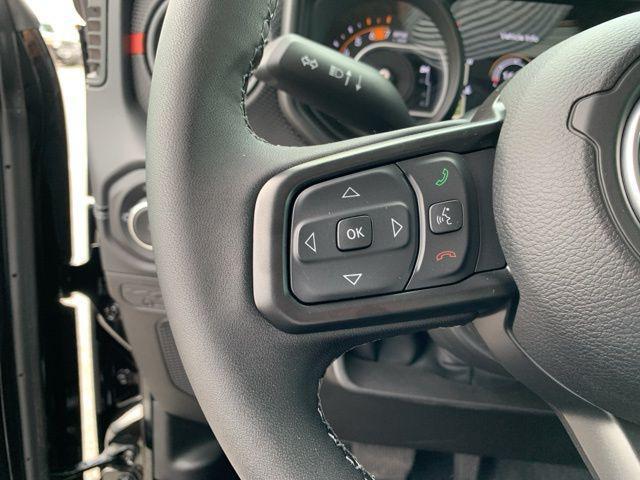 new 2025 Jeep Wrangler car, priced at $61,300