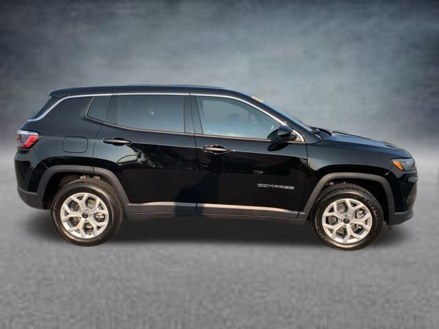 new 2025 Jeep Compass car, priced at $26,581