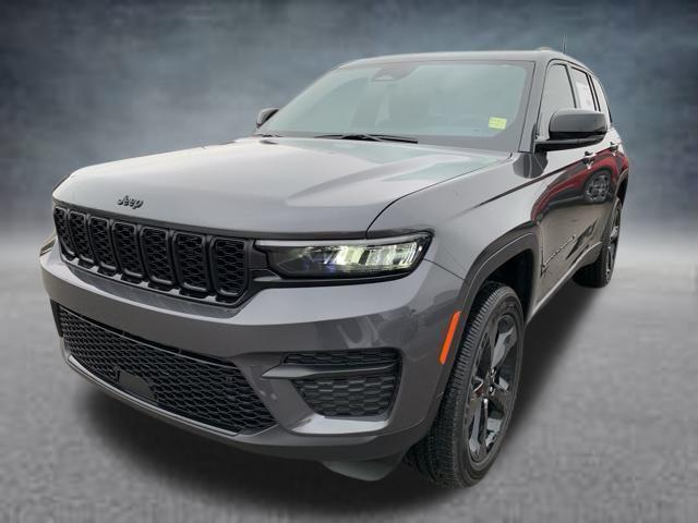 new 2025 Jeep Grand Cherokee car, priced at $45,532