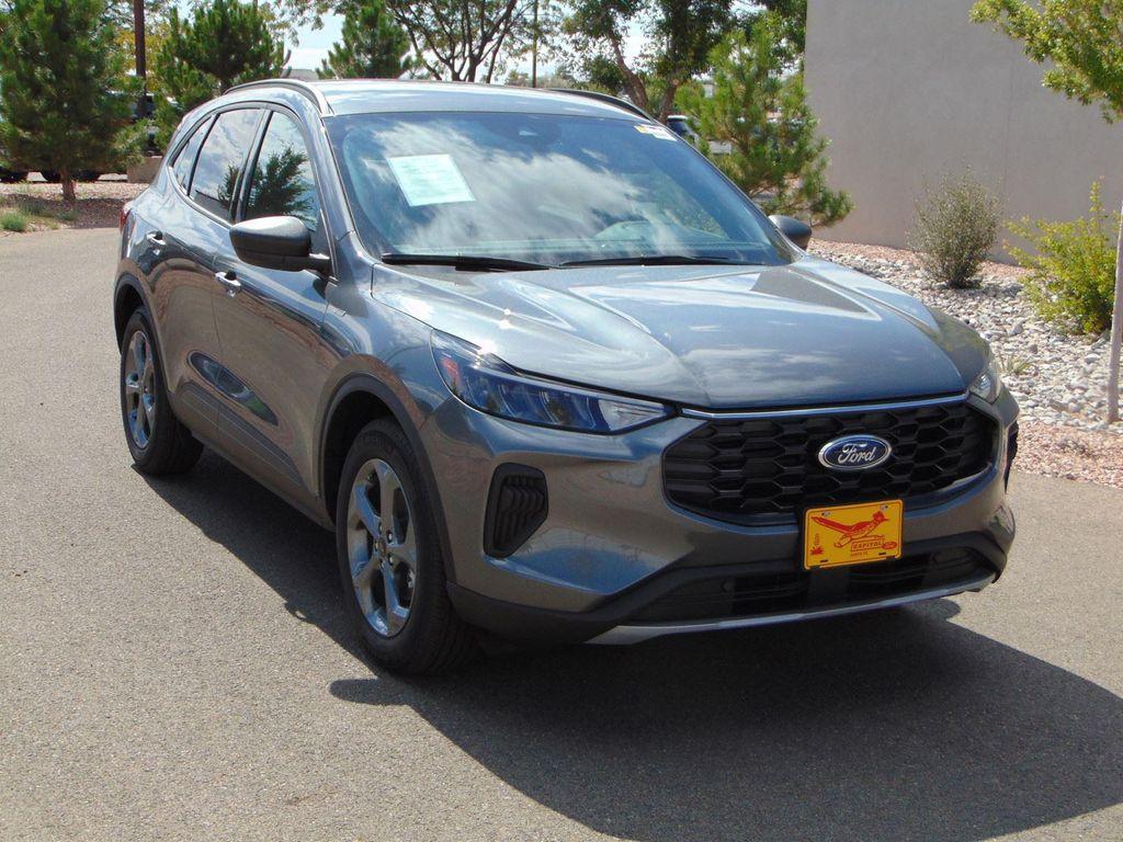 used 2025 Ford Escape car, priced at $26,514